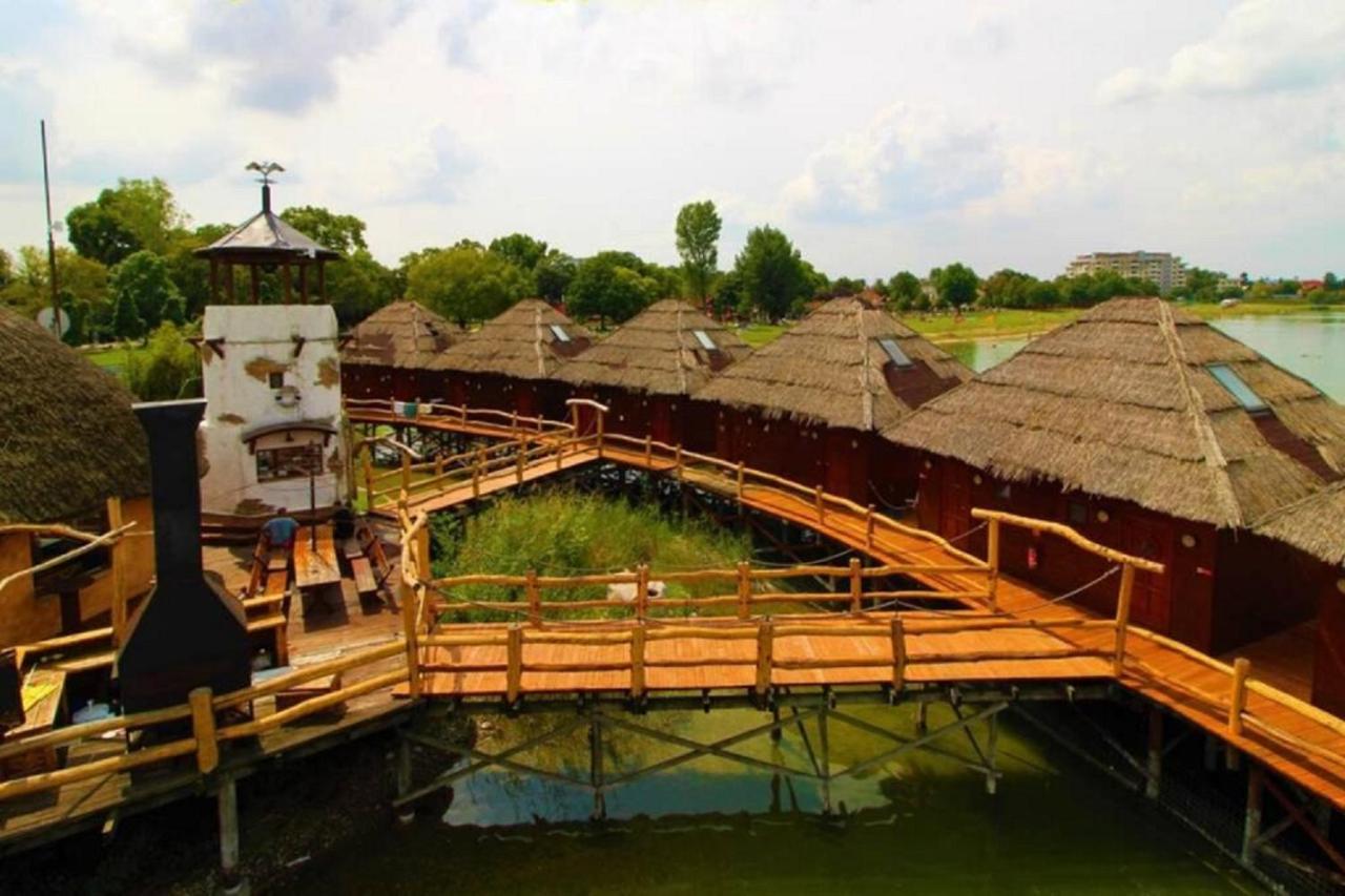 Overwater Cottage - Slovak Tahiti, Senec Eksteriør billede